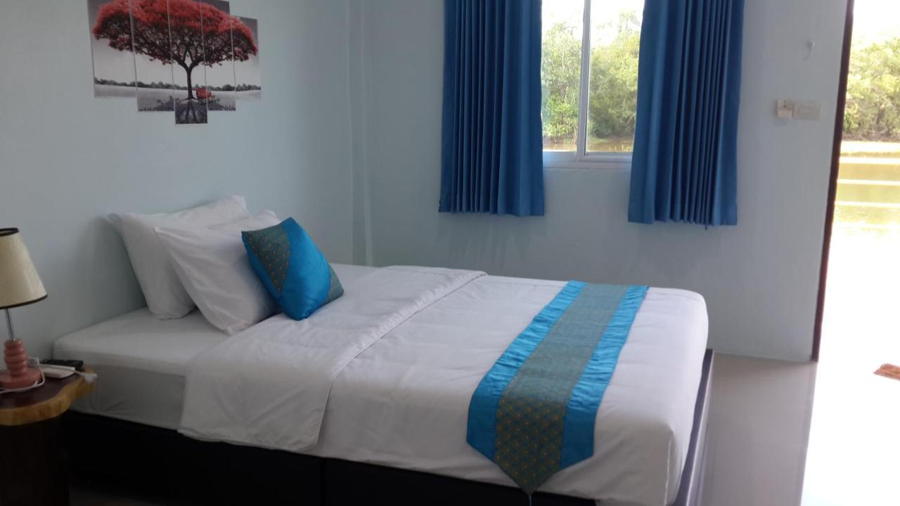 Khum Thong Resort Takuapa 外观 照片